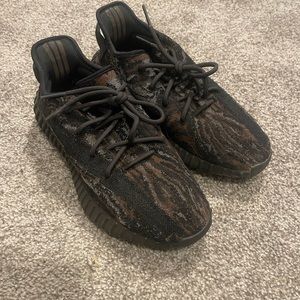 Yeezy 350 boost